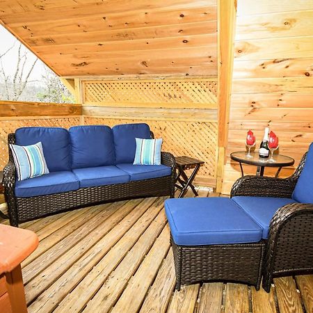 Lover'S Loft Gatlinburg Bagian luar foto