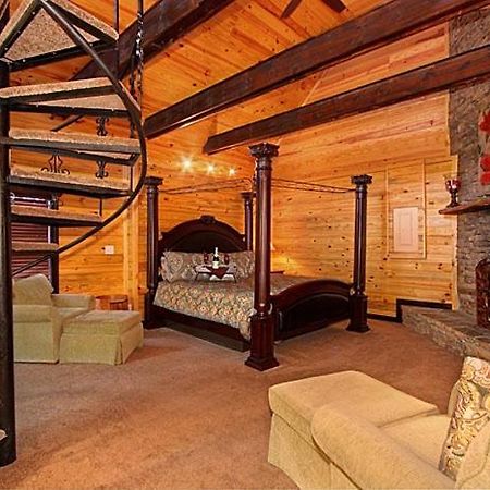 Lover'S Loft Gatlinburg Bagian luar foto
