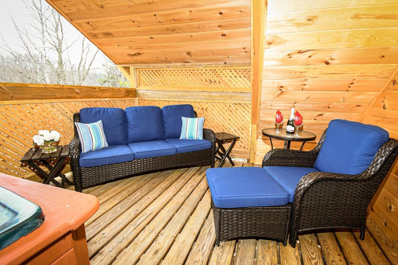 Lover'S Loft Gatlinburg Bagian luar foto
